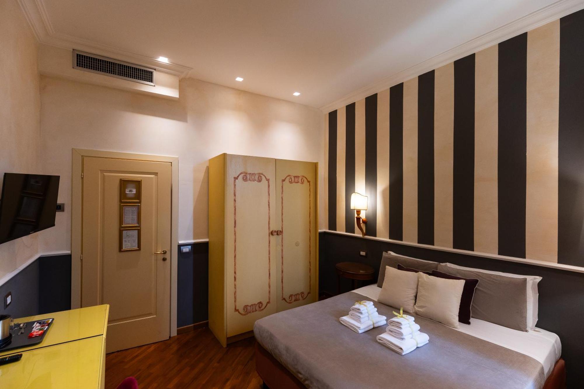 S.Maria Novella Dream Suites Florenz Exterior foto